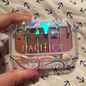 Pacifica eyeshadow set